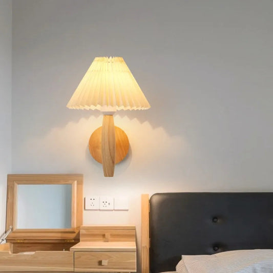 Moderne Dimmbar Vegglampe i Driftwood for Soverom og Stue – Elegant Belysning med Varmt Lys 1