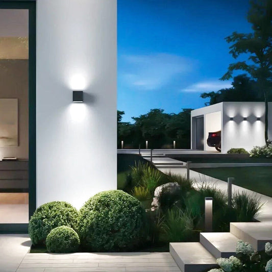 Outdoor Cube Wall Light – Modern Minimalist LED Illumination, IP65 Rated for Outdoor Use, Energy Efficient with 3500K Warm Light 1